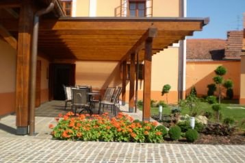 Croaţia Privát Varaždinske Toplice, Exteriorul